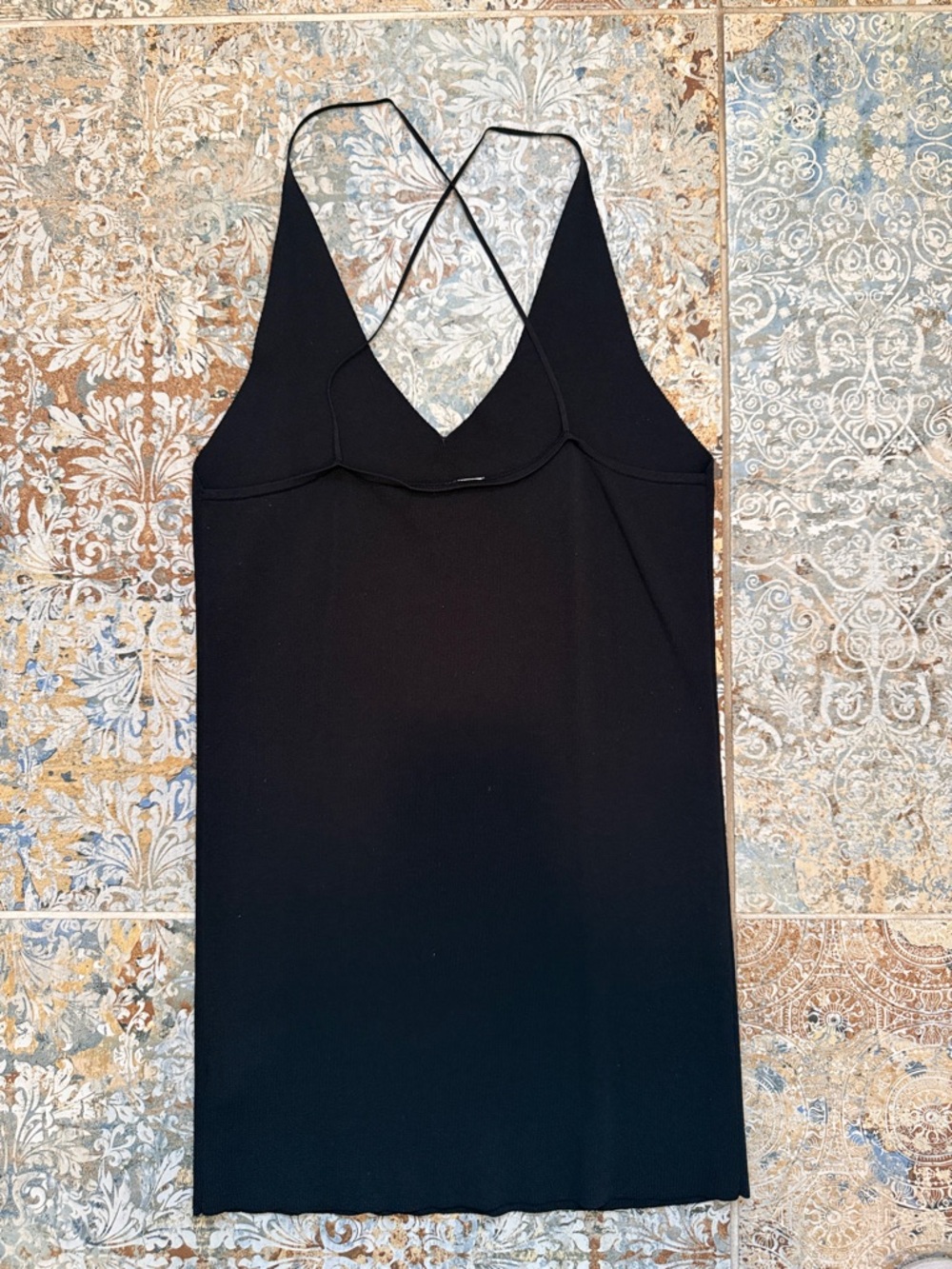 Women's Black V-Neck Crisscross Strap Tank - Picture 2 of 4